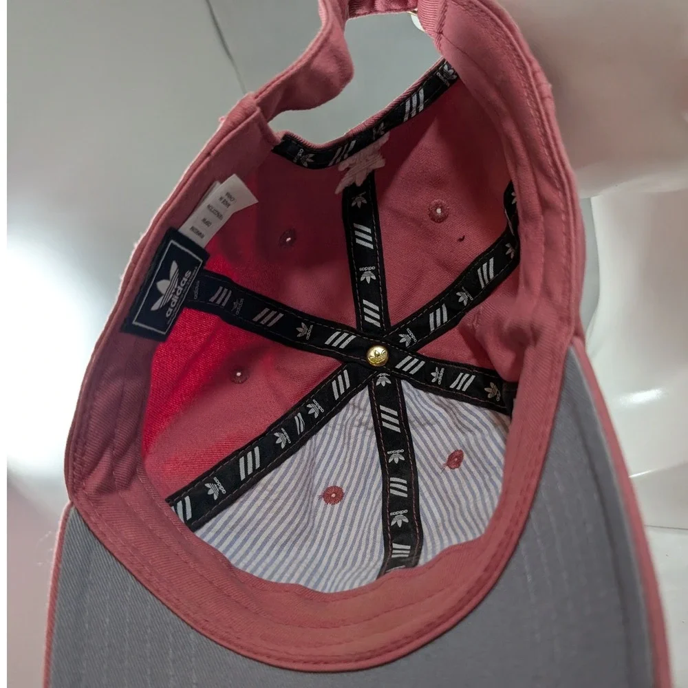 Adidas Originals Relaxed Strapback Hat‎ Trefoil Logo Pink Dad Cap